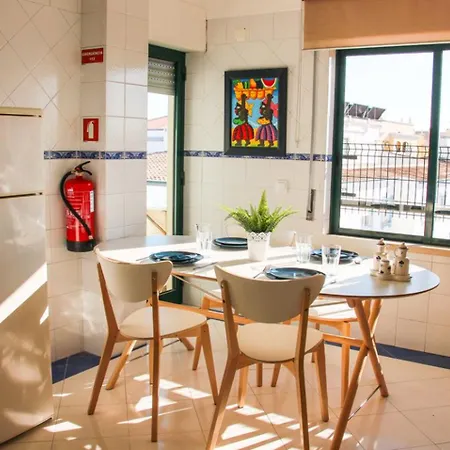 Πανσιόν Alameda Garden