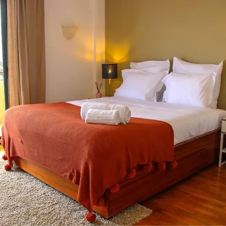 Alameda Garden Фару