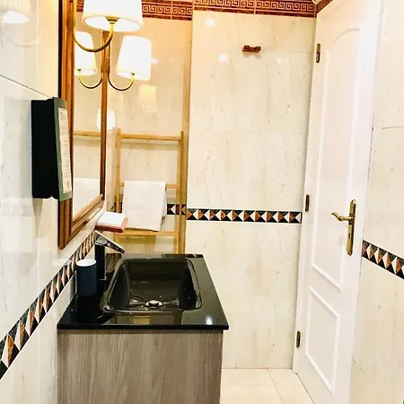 Alameda Garden Guest house 3*